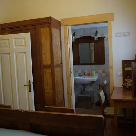 Bed & Breakfast Animali Selvaggi 3*